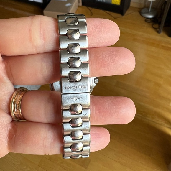 Longines Conquest women’s watch - Picture 4 of 8